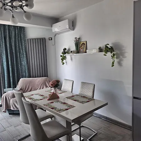 Daire Amos Luxury Mamaia Nord