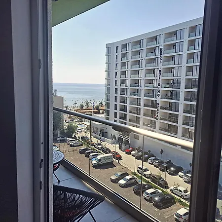 Amos Luxury Mamaia Nord Navodari