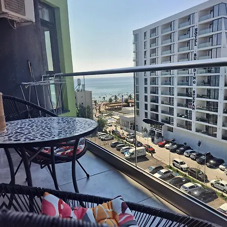 Amos Luxury Mamaia Nord Appartamento *