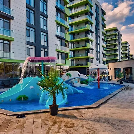 Amos Luxury Mamaia Nord Navodari